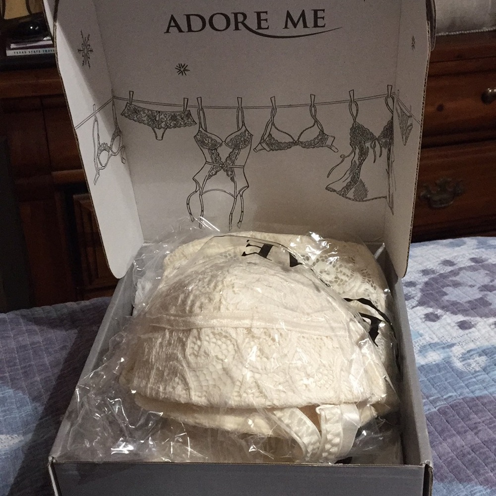 NWT in box Adore Me lingerie set